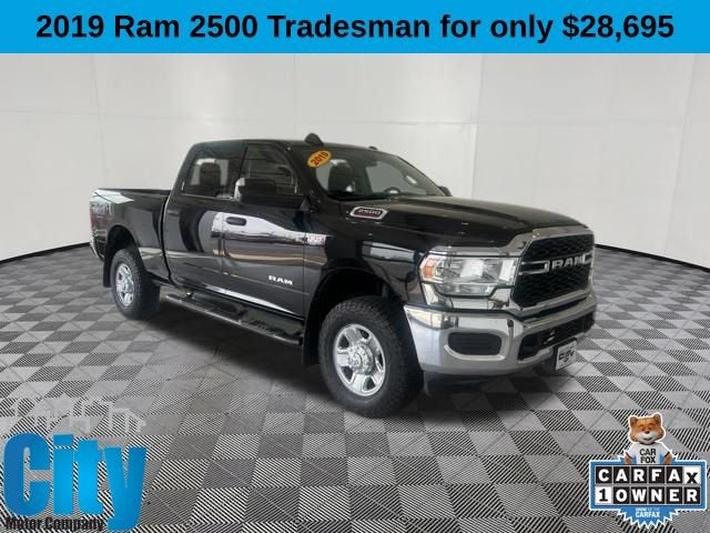 2019 RAM 2500 Tradesman in Black — front three-quarter view